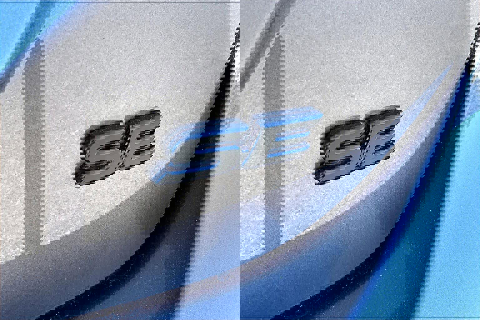 Certified 2022 Toyota Camry SE image 9