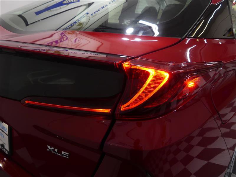 Used 2021 Toyota Prius Prime XLE image 13