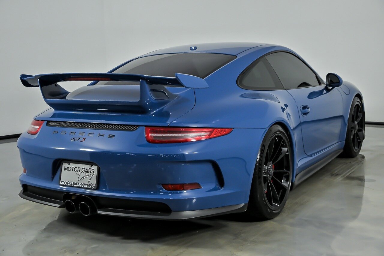 Used 2015 Porsche 911 GT3 RWD image 12