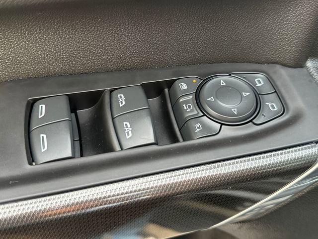 Used 2020 GMC Sierra 3500 AT4 w/ AT4 Premium Package image 25