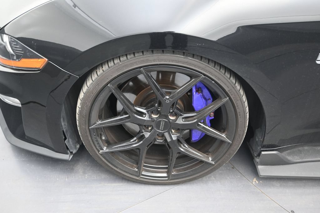 Used 2021 Ford Mustang GT Premium w/ GT Performance Package RWD image 9