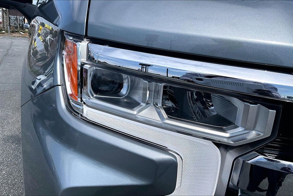 Used 2024 Chevrolet Silverado 1500 LT w/ All Star Edition Plus image 32