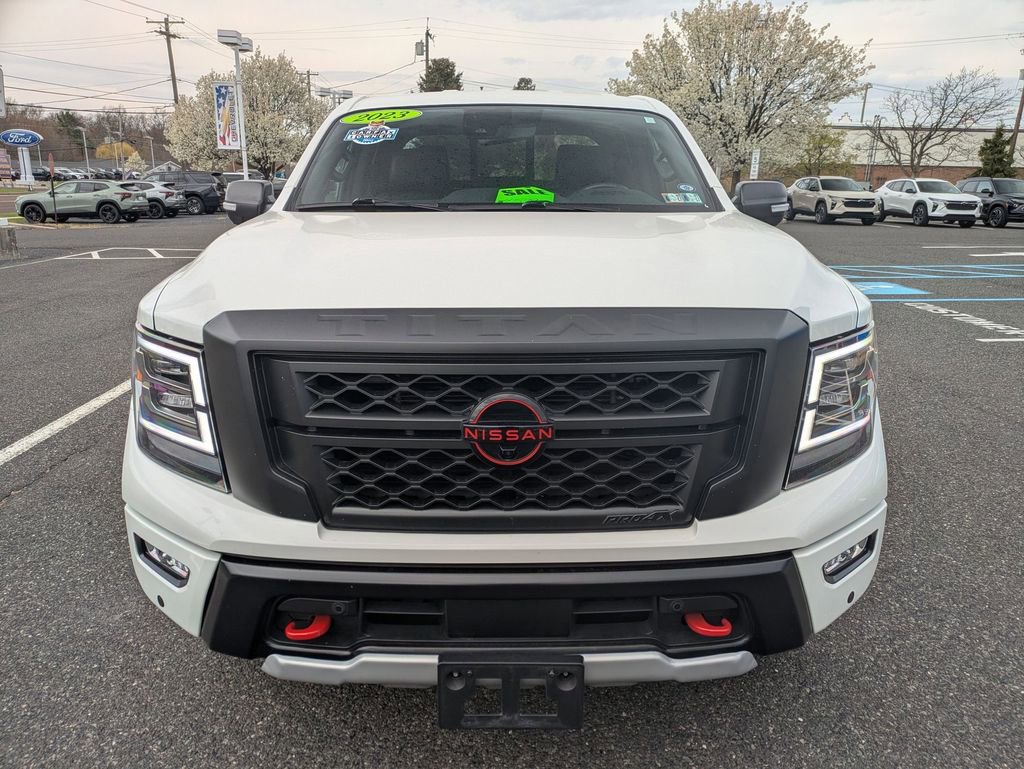 Used 2023 Nissan Titan PRO-4X w/ Pro-4x Convenience Package image 2