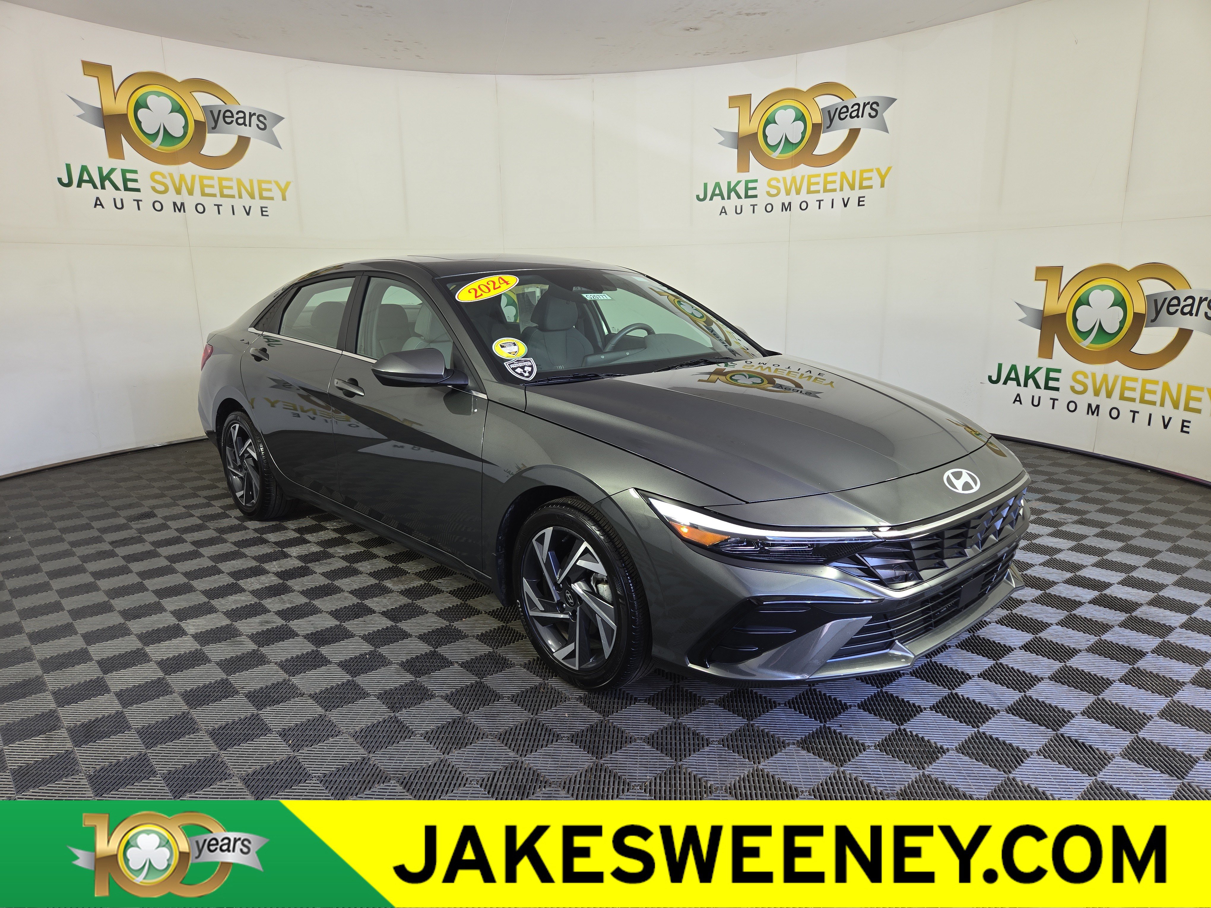 Used 2024 Hyundai Elantra SEL w/ Convenience Package