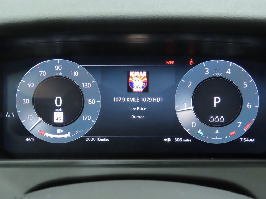 Used 2025 Land Rover Range Rover Velar Dynamic SE AWD/4WD image 31