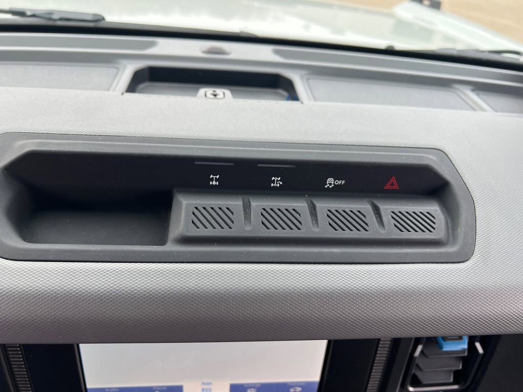 Used 2023 Ford Bronco Black Diamond image 17