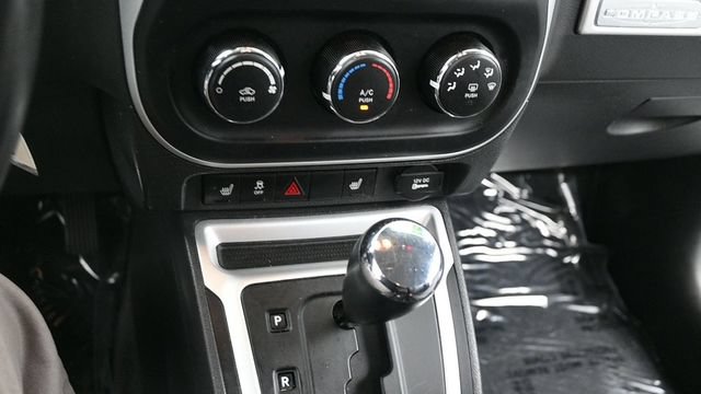 Used 2017 Jeep Compass High Altitude AWD/4WD image 18