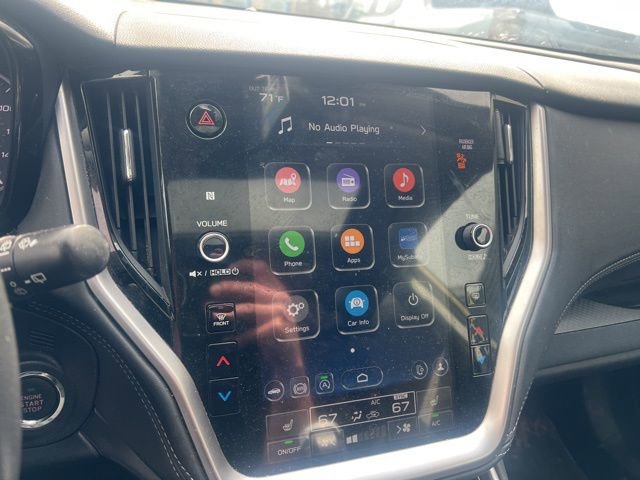 Used 2023 Subaru Outback Premium image 8