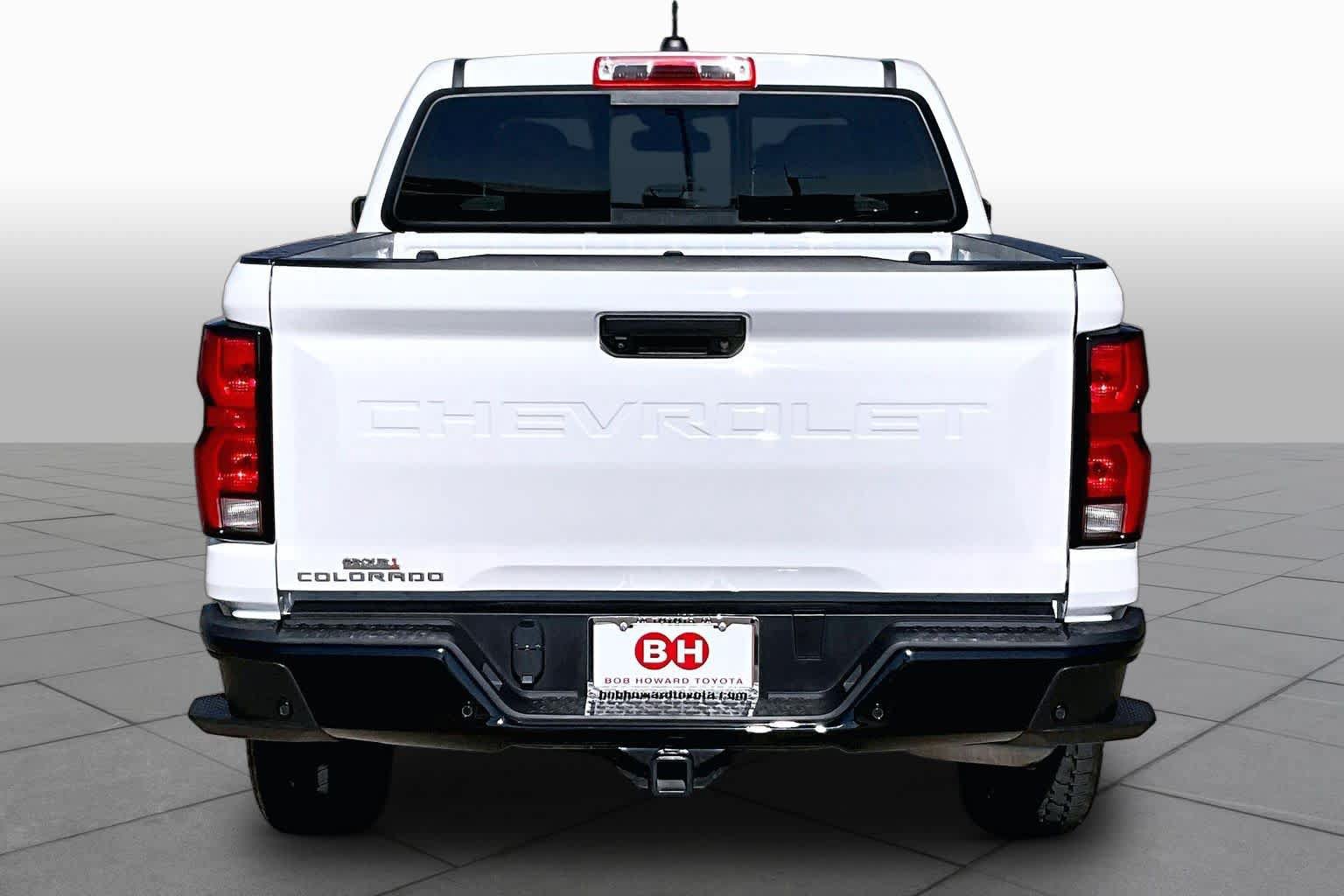 Used 2024 Chevrolet Colorado Z71 w/ Z71 Convenience Package 2 AWD/4WD image 5