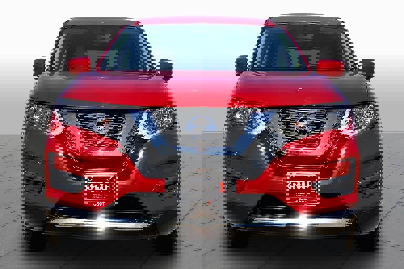 Used 2017 Nissan Rogue S FWD image 3