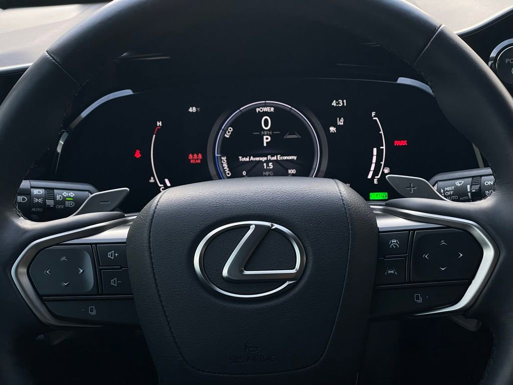 Used 2025 Lexus NX 350h AWD w/ Premium Package image 12