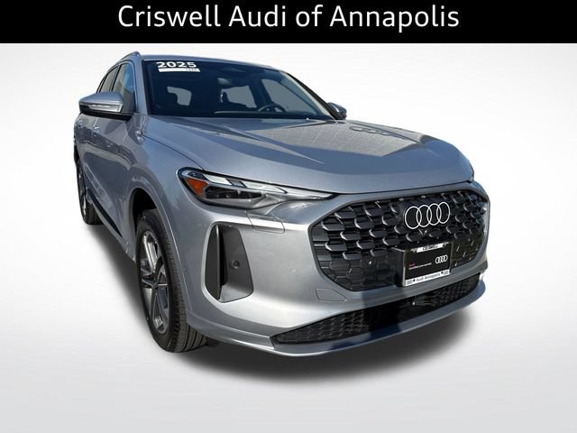 Certified 2025 Audi Q5 Premium w/ Convenience Package AWD/4WD image 10