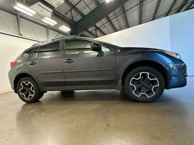 Used 2014 Subaru Crosstrek 2.0i Premium w/ Moonroof Package AWD/4WD image 3