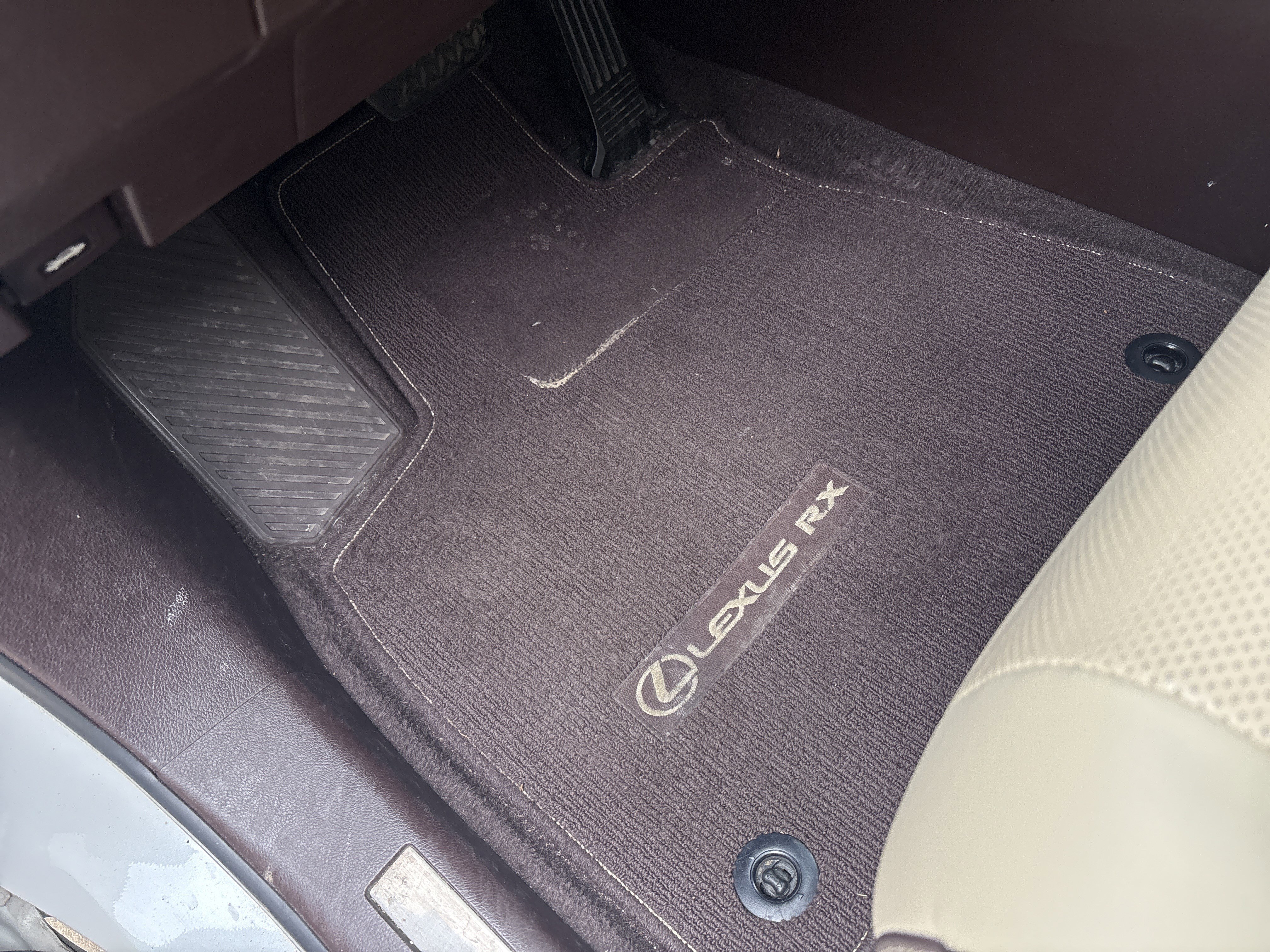 Used 2018 Lexus RX 350L AWD image 17