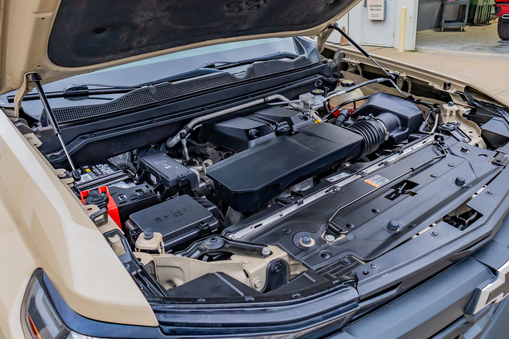 Used 2023 Chevrolet Colorado Trail Boss w/ Technology Package AWD/4WD image 41