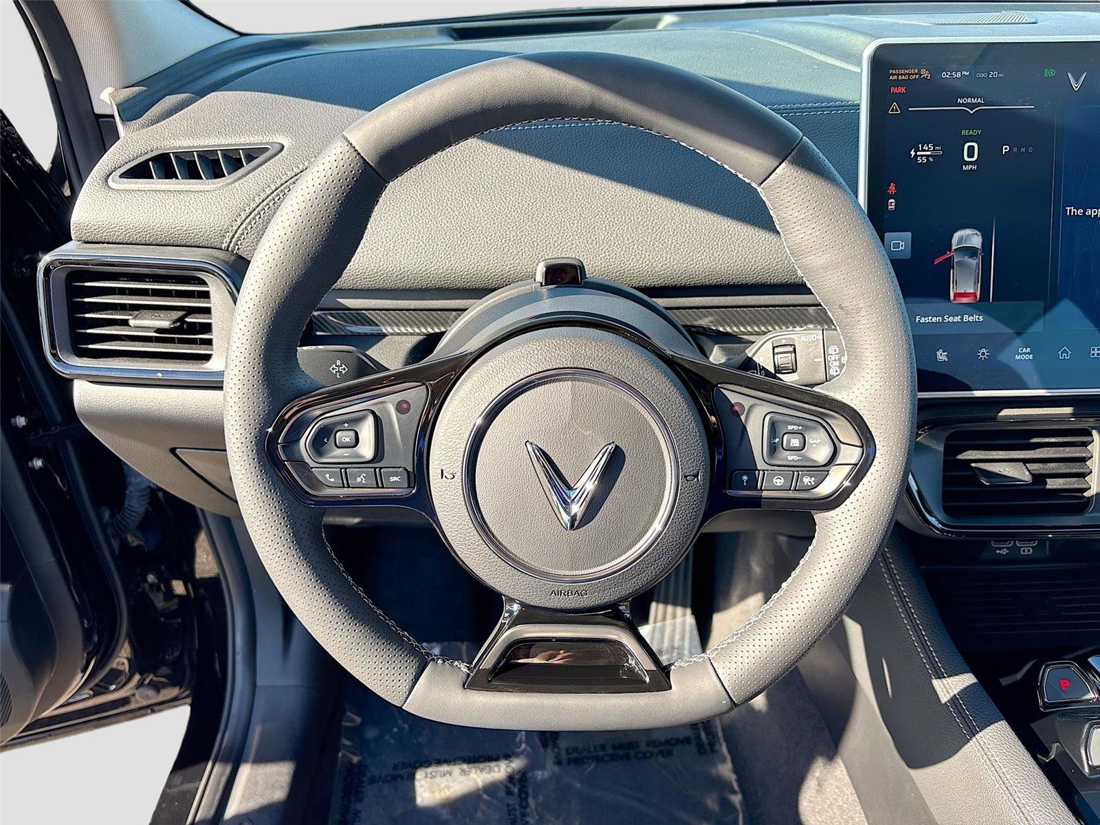 New 2025 VinFast VF 8 Eco image 11