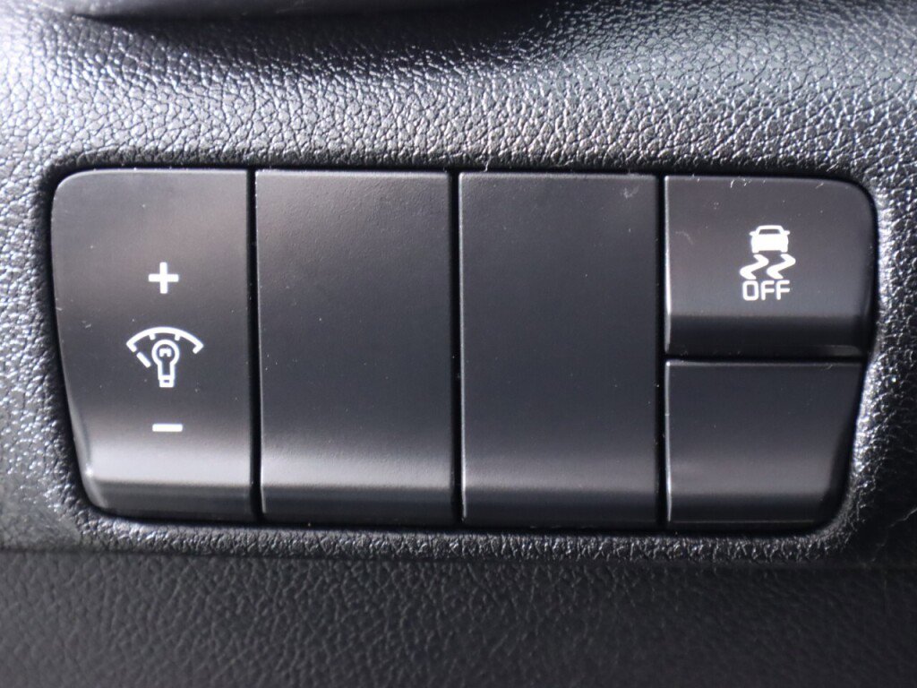 Used 2017 Kia Sportage LX image 10