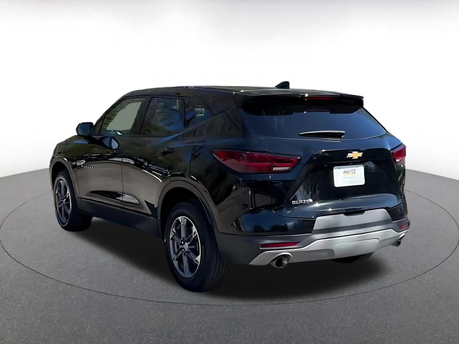 Used 2025 Chevrolet Blazer LT image 11