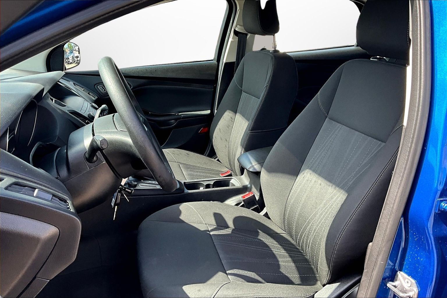 Used 2018 Ford Focus SE image 16