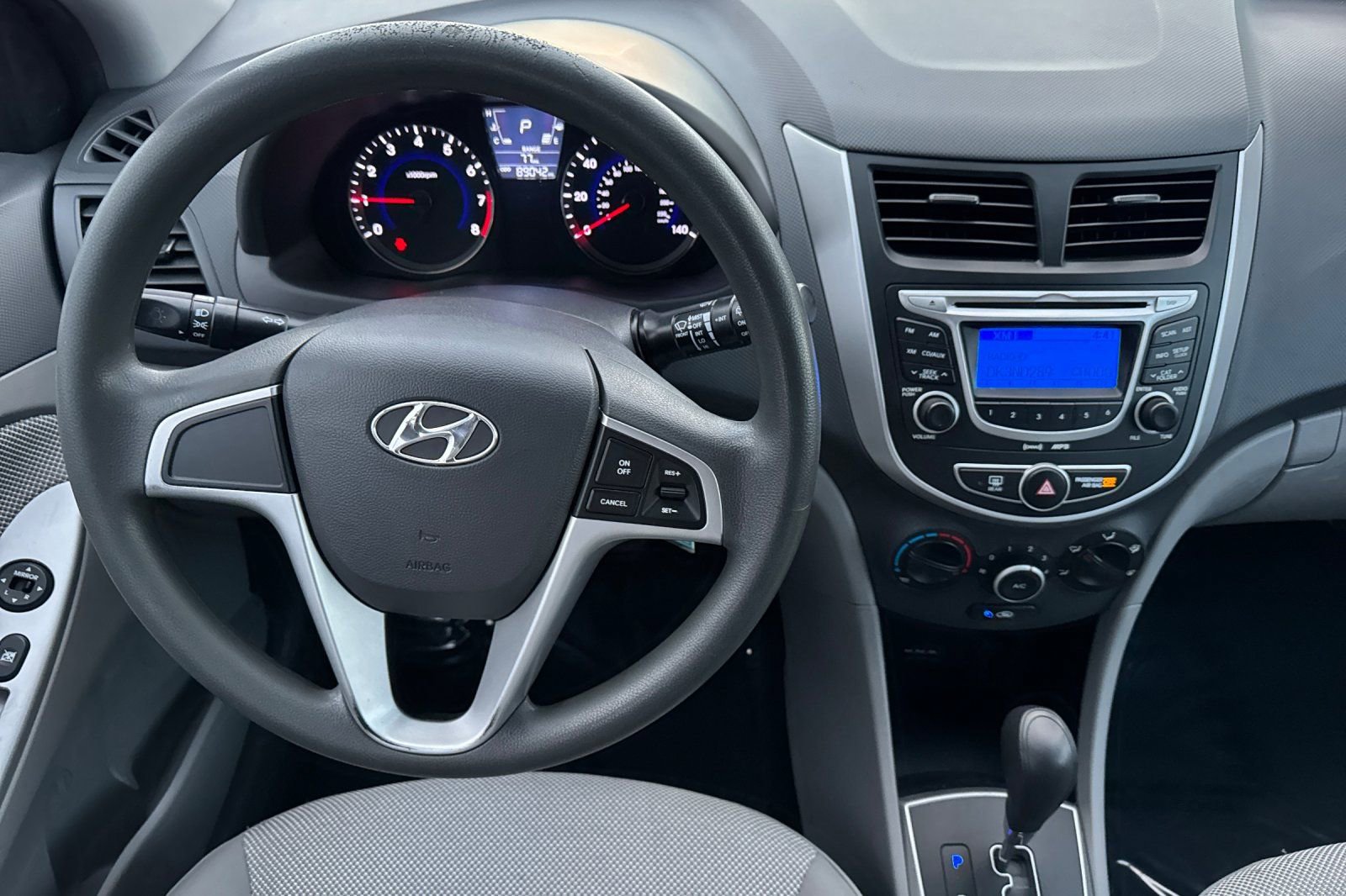 Used 2012 Hyundai Accent GS image 15