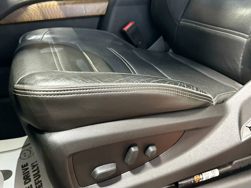 Used 2019 GMC Yukon XL Denali image 20