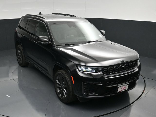 Used 2026 Jeep Grand Cherokee Limited AWD/4WD image 50