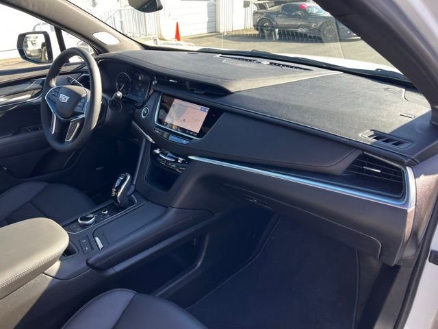 Used 2025 Cadillac XT5 Premium Luxury image 26