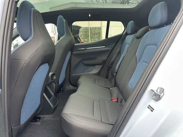 New 2026 Volvo EX30 Ultra w/ Protection Package Premier image 11