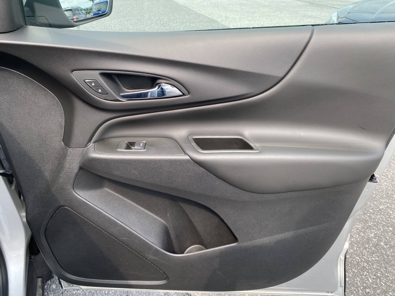 Used 2021 Chevrolet Equinox LT AWD/4WD image 17
