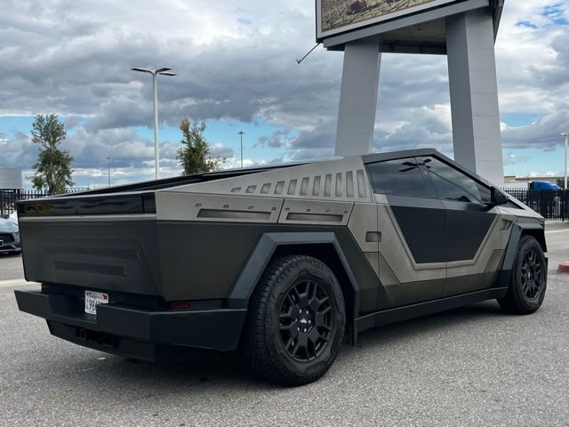 Used 2024 Tesla Cybertruck Cyberbeast image 5