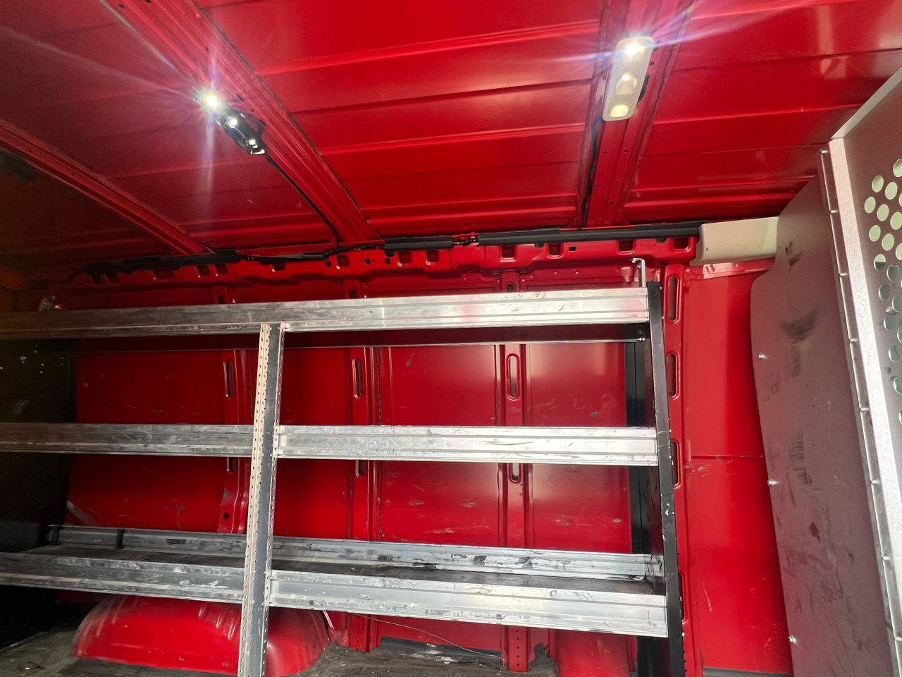 Used 2020 Chevrolet Express 3500 w/ Driver Convenience Package RWD image 15