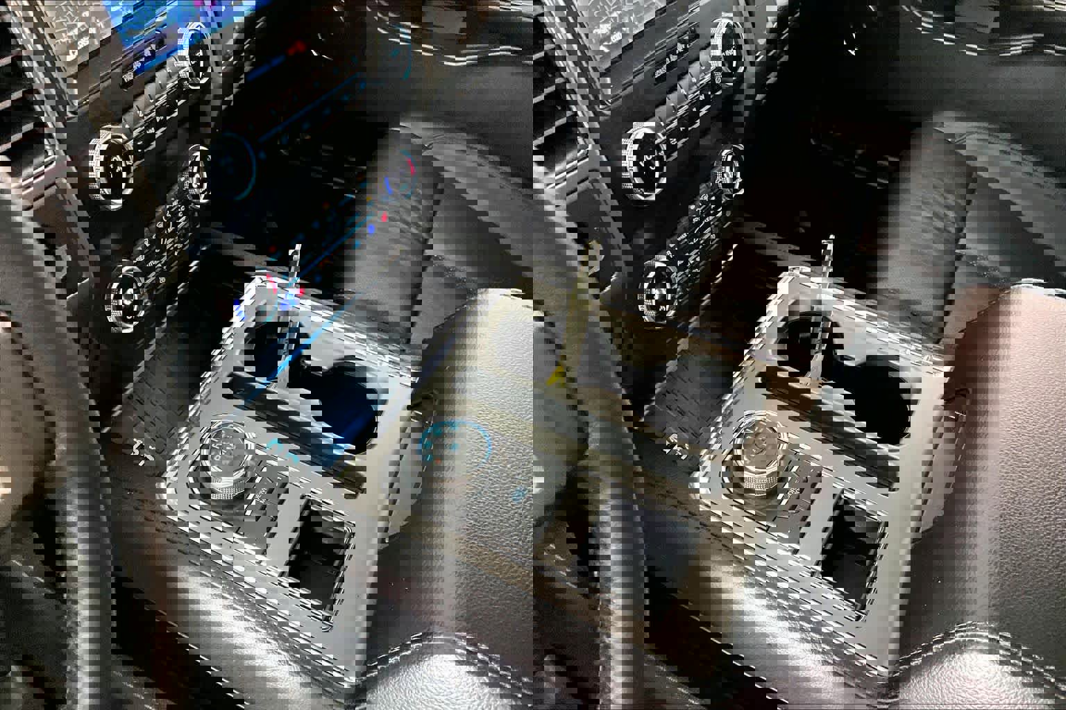 Used 2019 Ford Expedition XLT w/ Equipment Group 202A image 16