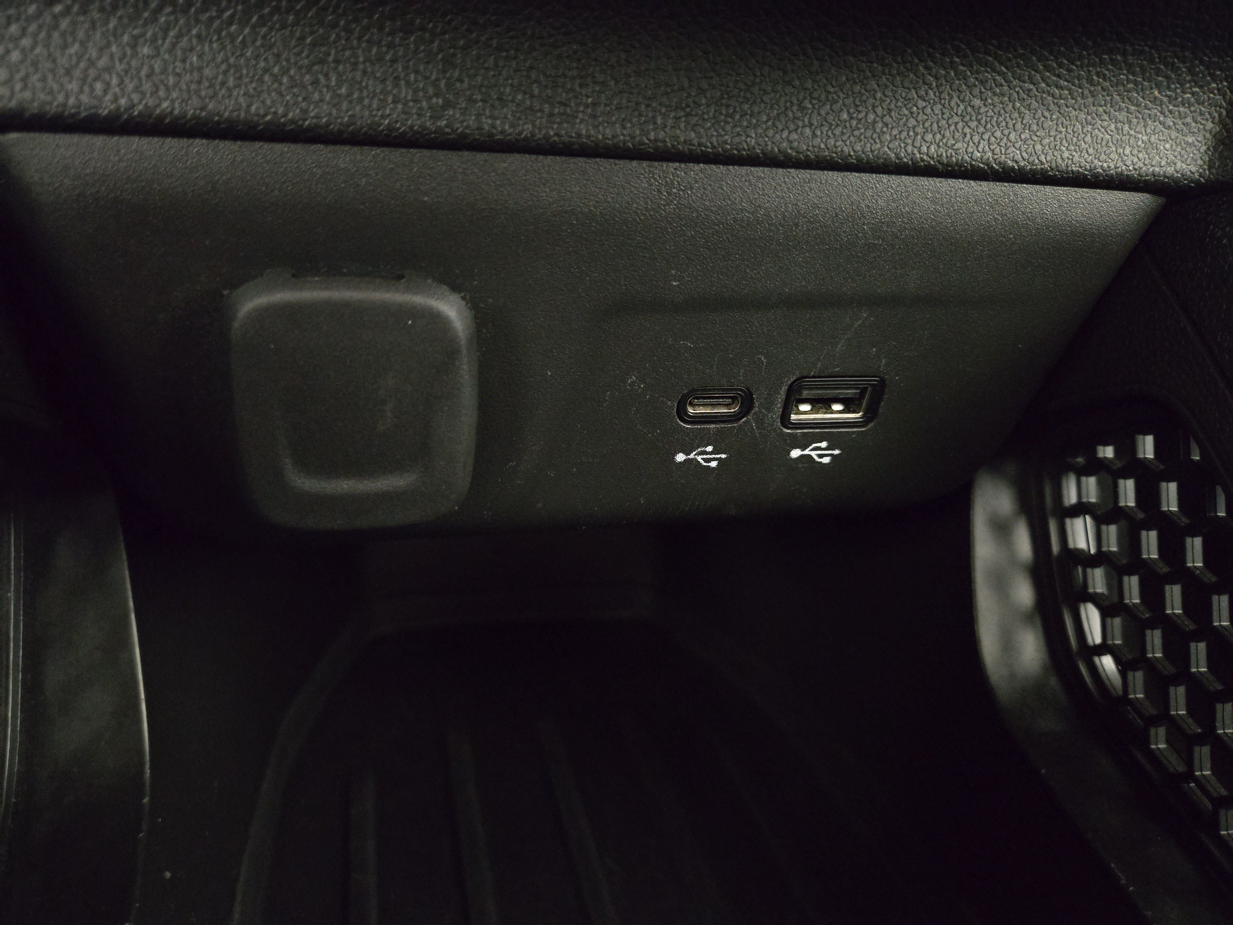 Used 2025 Chevrolet TrailBlazer LT FWD image 27