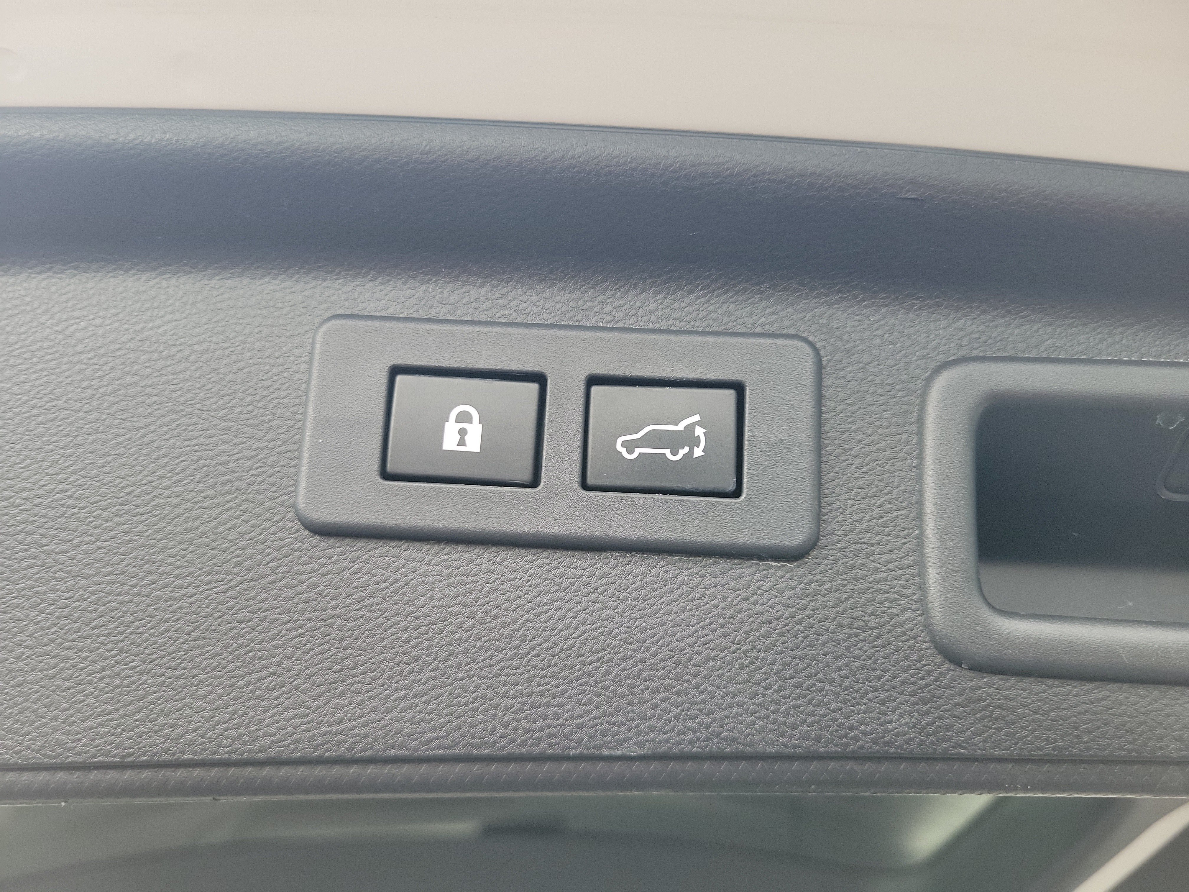 Used 2019 Subaru Forester Limited w/ Popular Package #3 AWD/4WD image 10