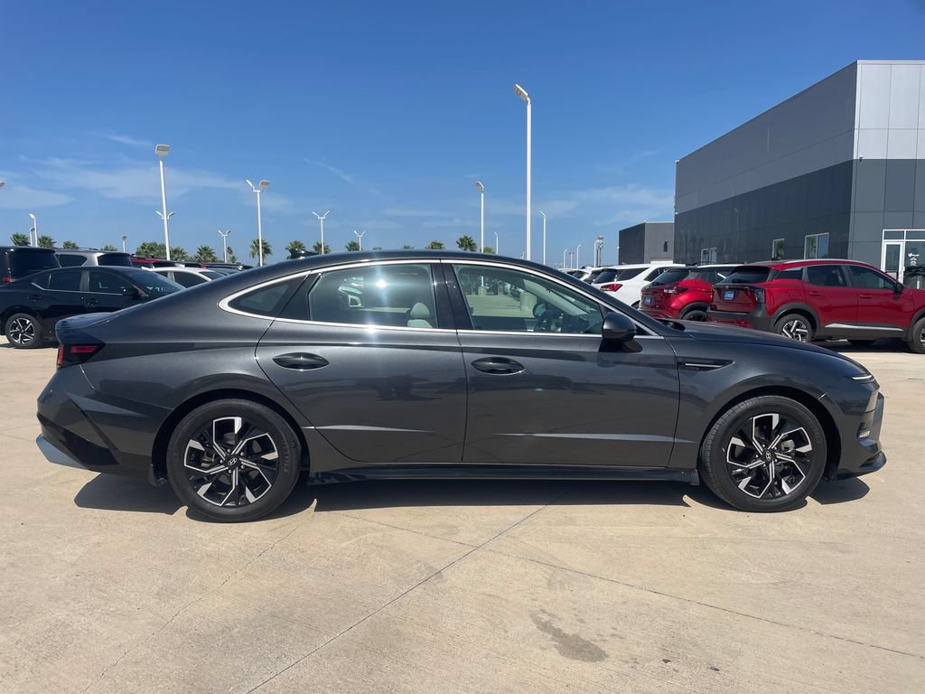 Used 2024 Hyundai Sonata SEL FWD image 6