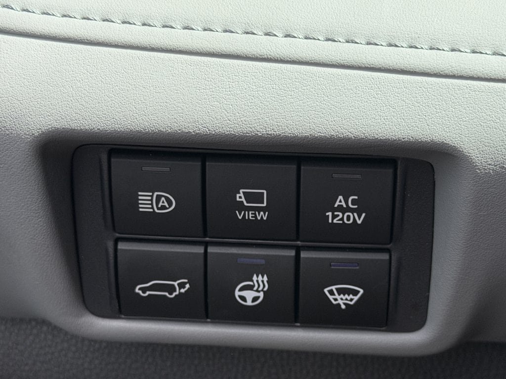 Used 2022 Toyota Highlander Platinum AWD/4WD image 29