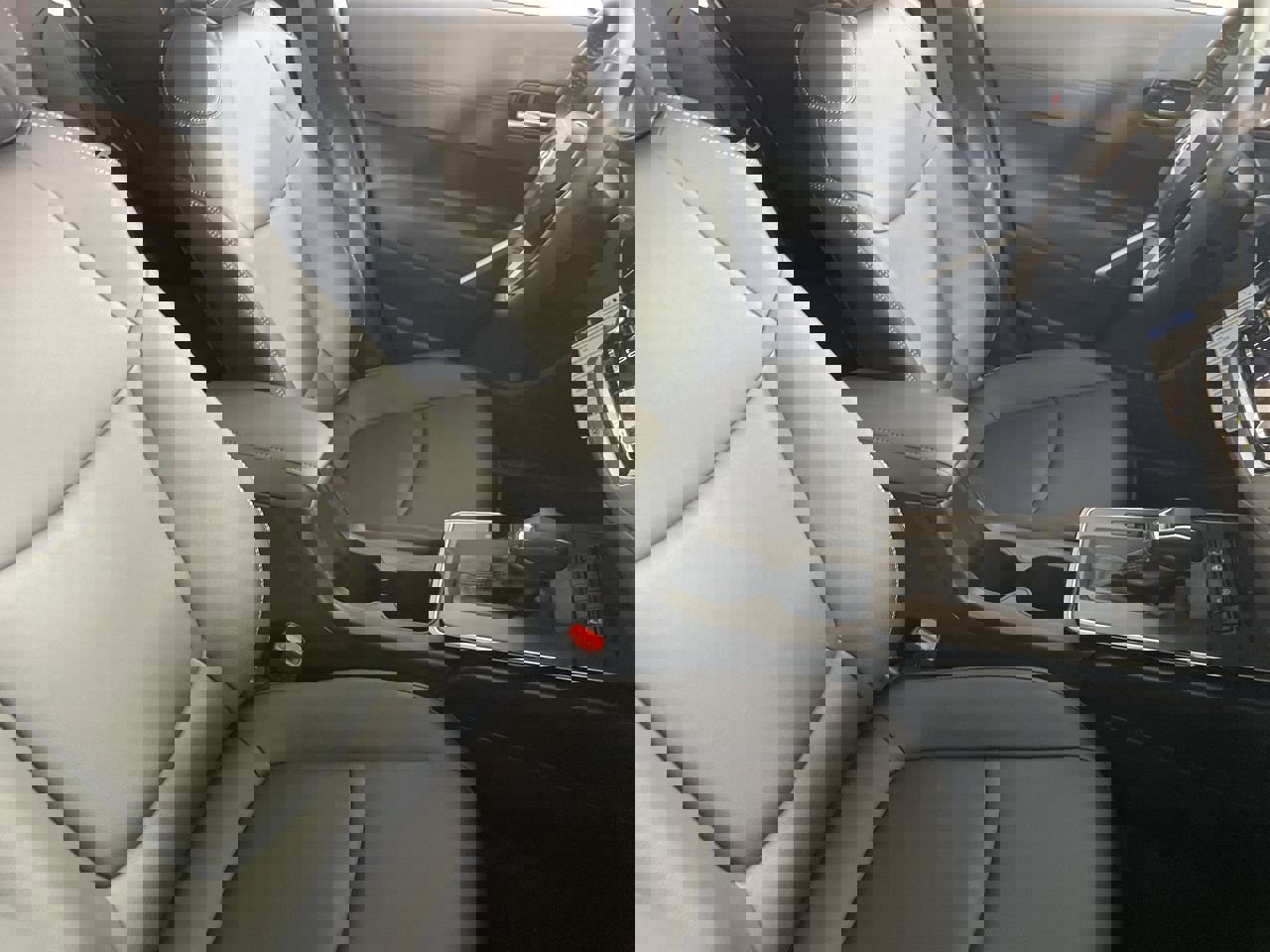 New 2026 Toyota Corolla Cross XLE image 25