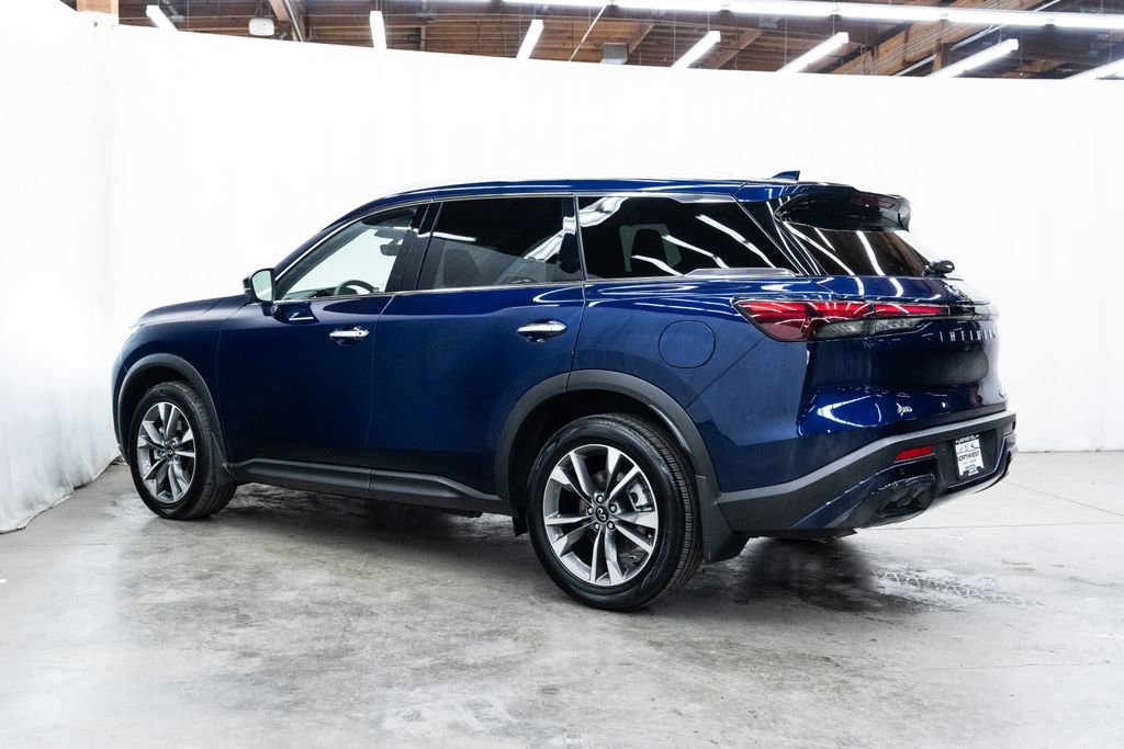 Used 2025 INFINITI QX60 Luxe image 4