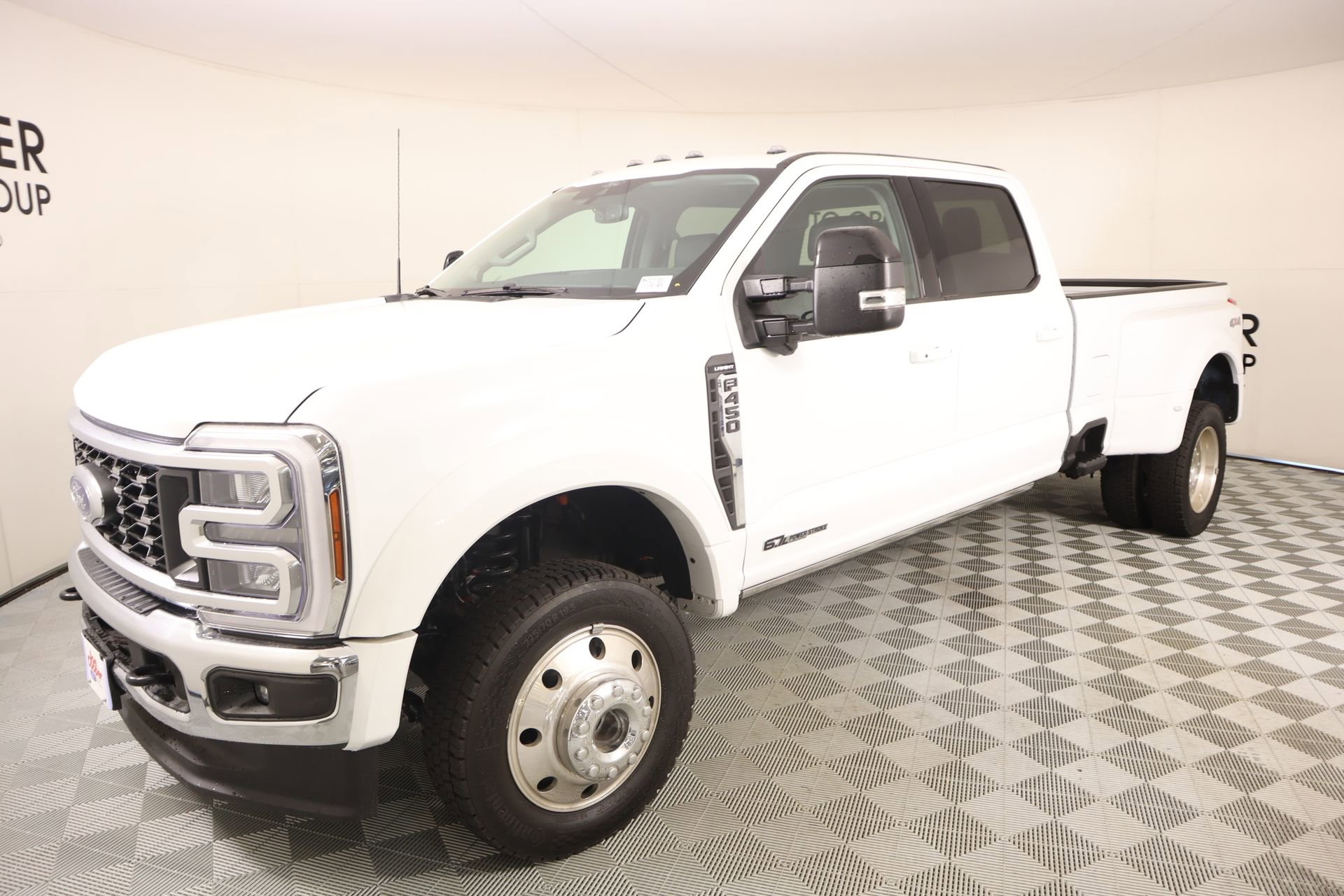 Used 2026 Ford F450 Lariat AWD/4WD image 11