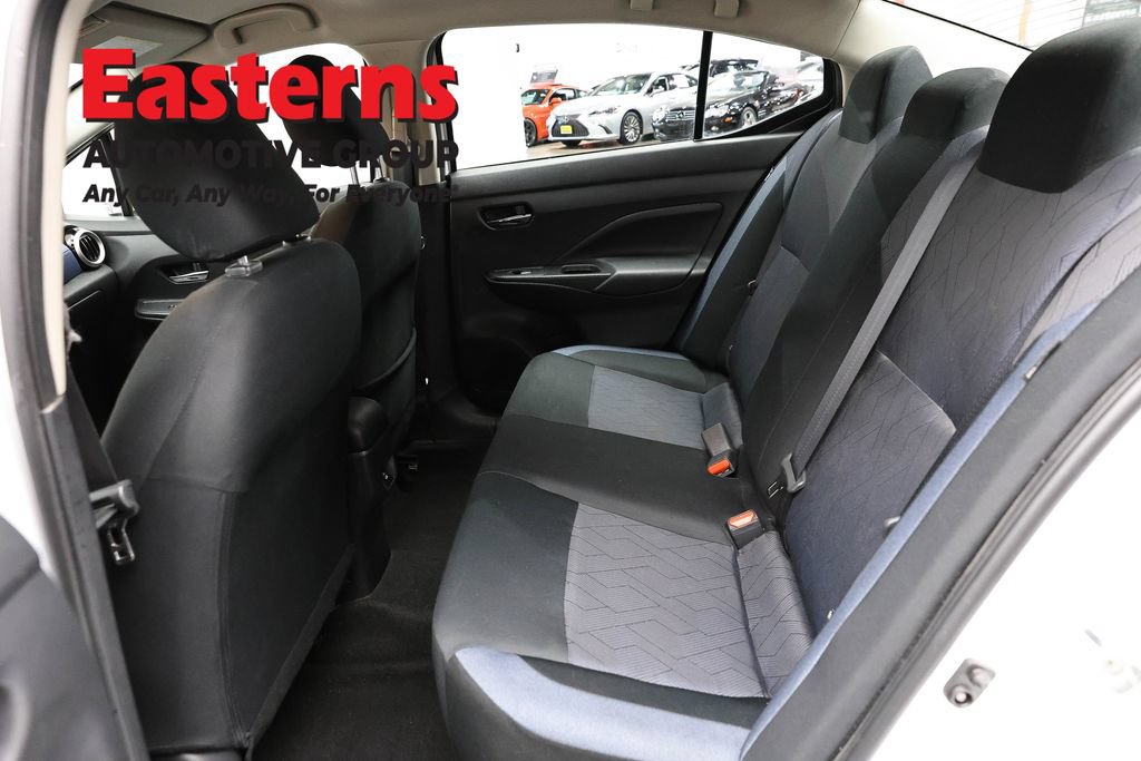 Used 2023 Nissan Versa SV FWD image 21