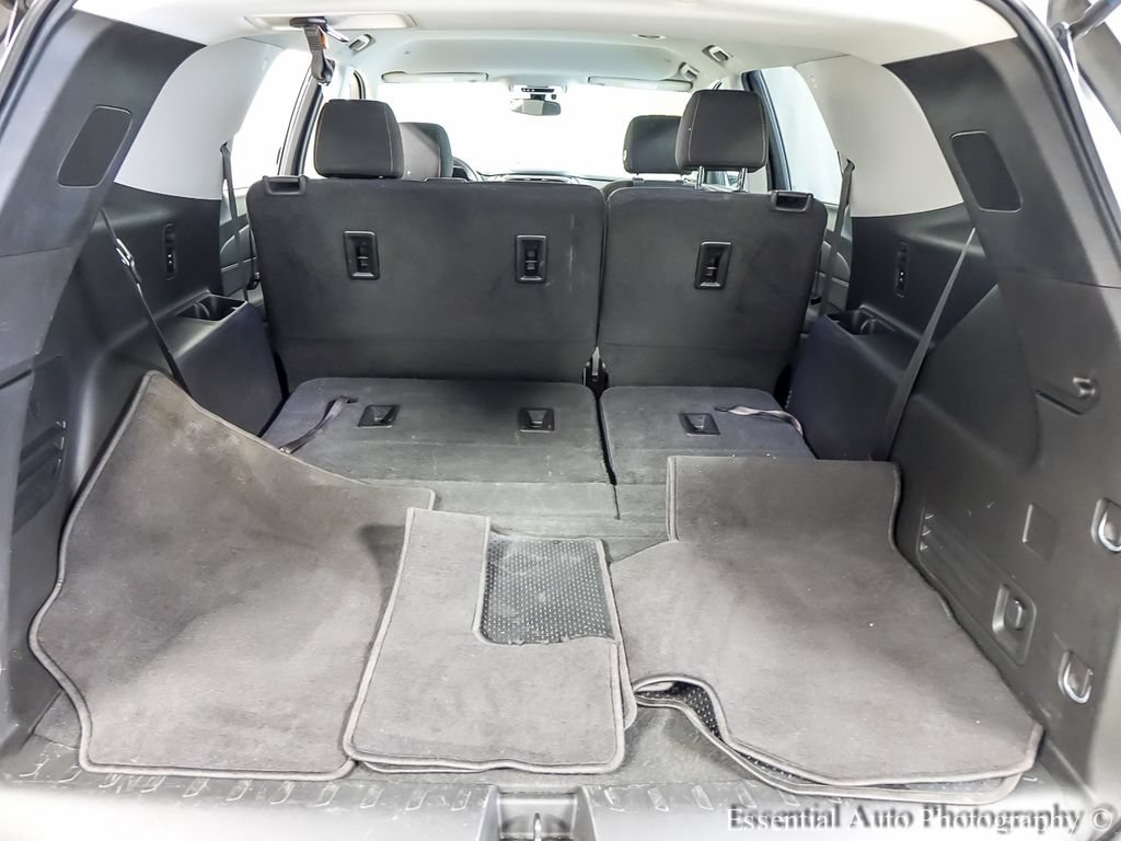 Used 2019 Chevrolet Traverse LS AWD/4WD image 22