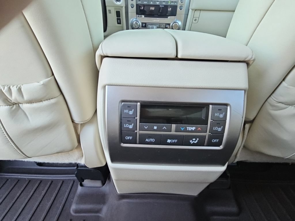 Used 2015 Lexus GX 460 w/ Premium Package AWD/4WD image 31