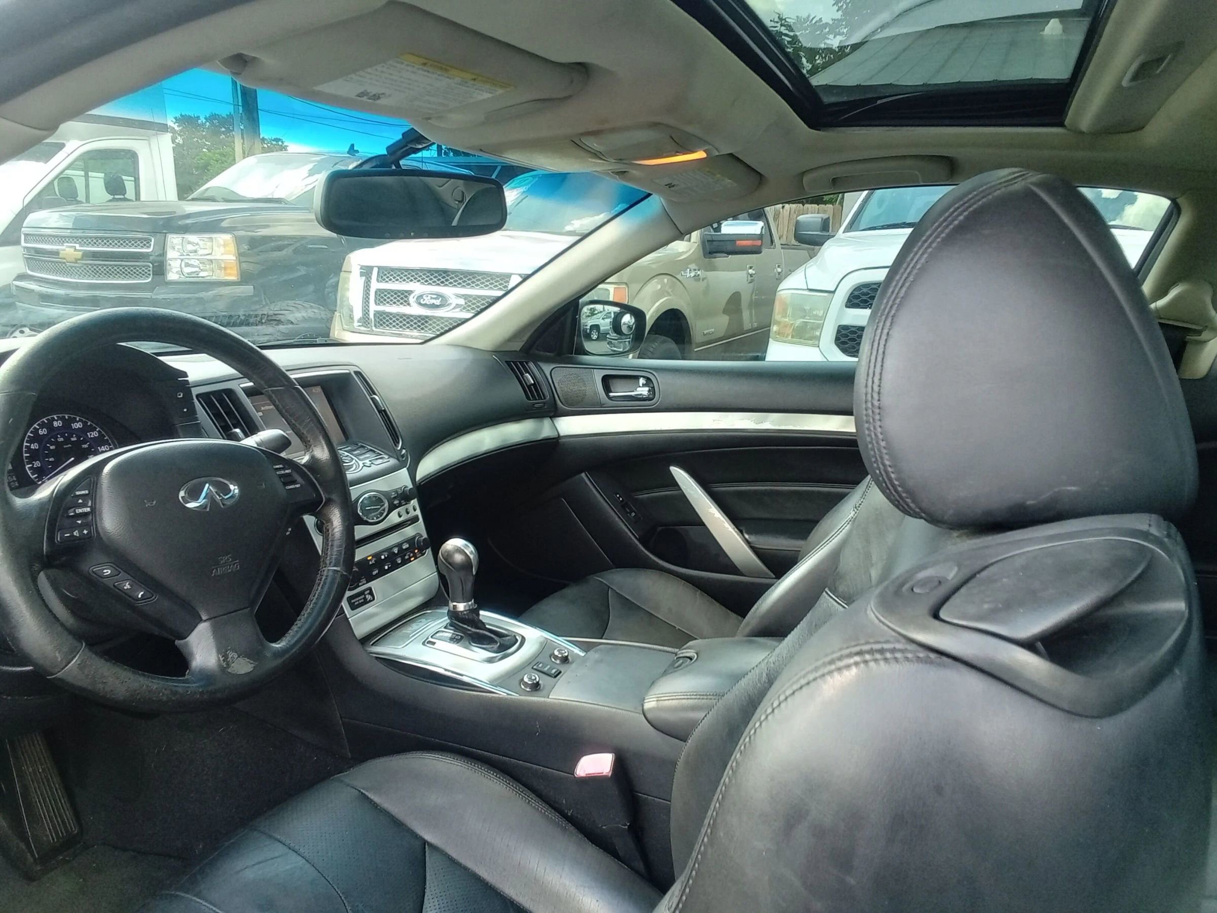 Used 2013 INFINITI G37 x Coupe w/ Premium Pkg image 10