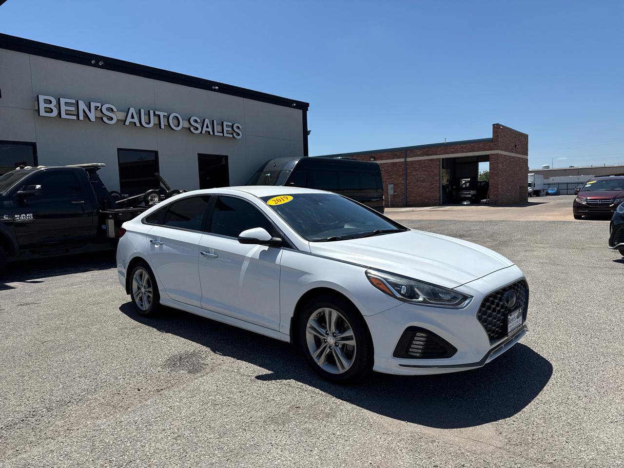 Used 2019 Hyundai Sonata SEL w/ Tech Package 02 FWD image 4