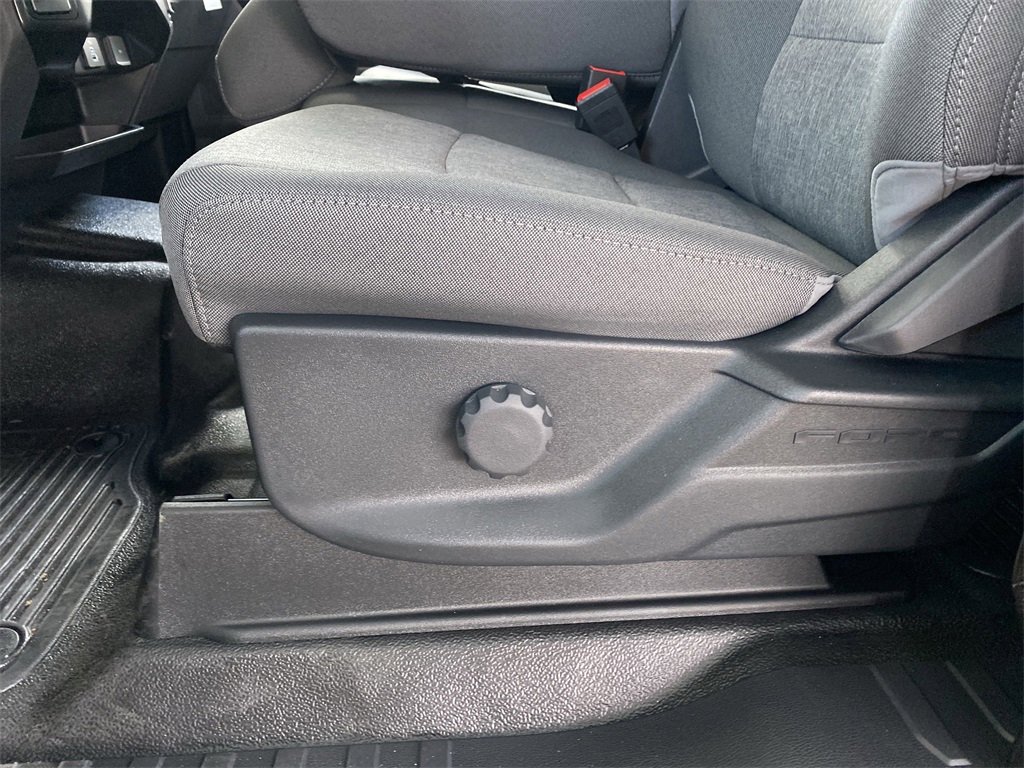 New 2025 Ford F250 XL image 15