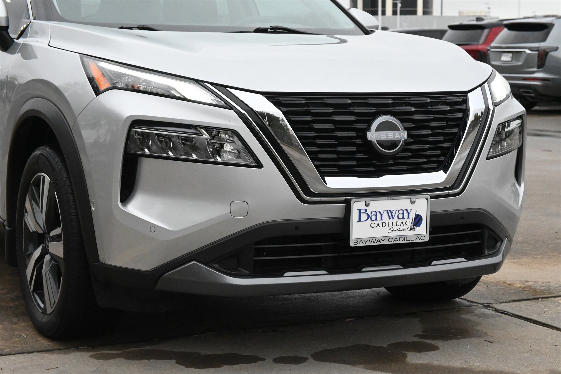 Used 2023 Nissan Rogue SL w/ SL Premium Package image 29