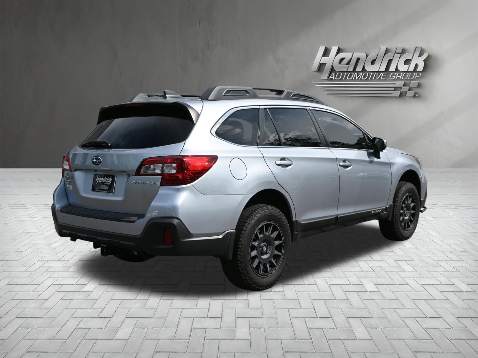 Used 2019 Subaru Outback 2.5i Limited AWD/4WD image 9
