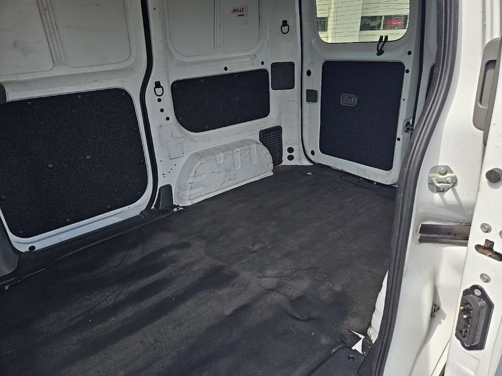 Used 2021 Nissan NV200 S w/ Back Door Glass Package image 22
