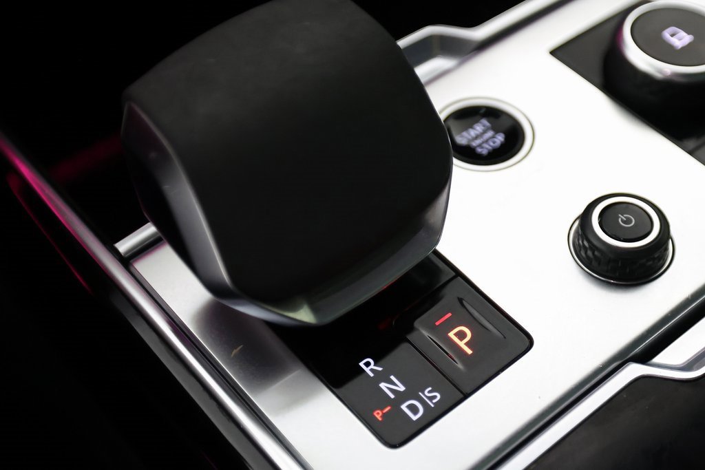 Used 2023 Land Rover Range Rover SE image 22