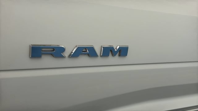 Used 2022 RAM 3500 Laramie AWD/4WD image 45